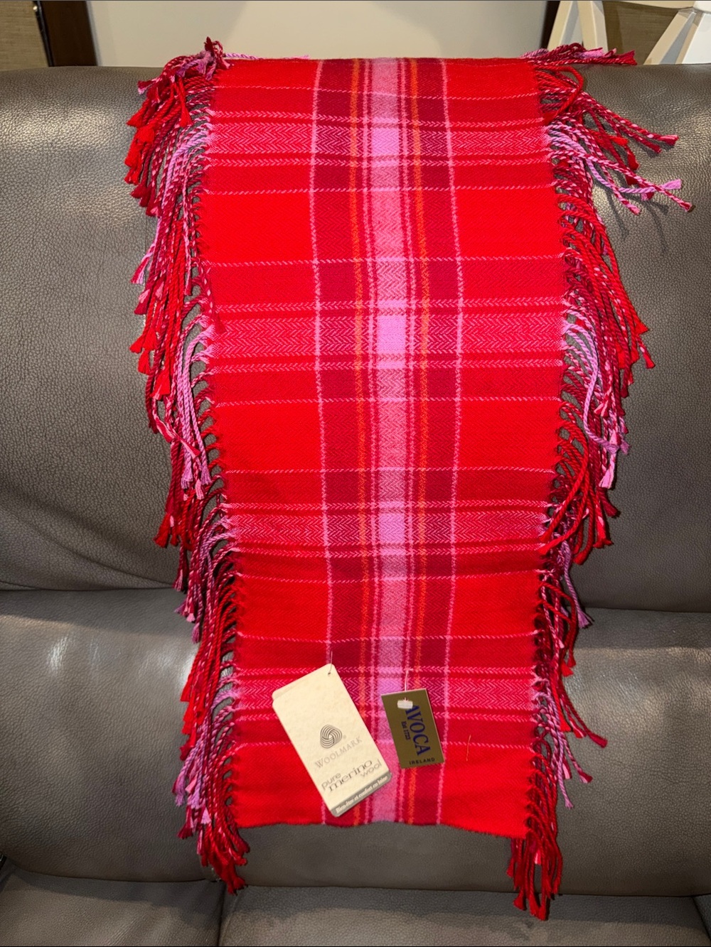NWT Avoca Irish Tartan Red Plaid Pure Merino Wool Fringe Scarf Ireland